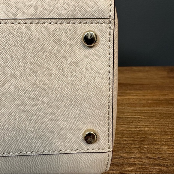 Kate Spade Beige Handbag - Picture 9 of 12